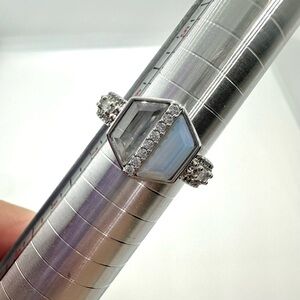 Pre-Owned Bomb Party Sz 6 RG88690 split then stay together Moonstone in Rhodium